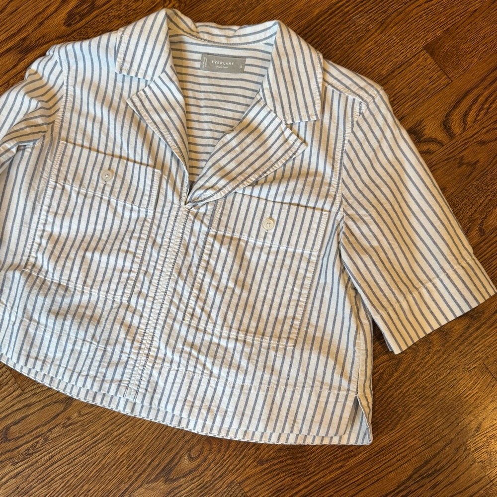 Everlane Blue and White Striped Button-Up Shirt Jacket